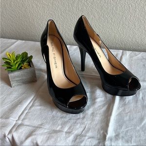 Marc Fisher black peep toe heels NWOT
